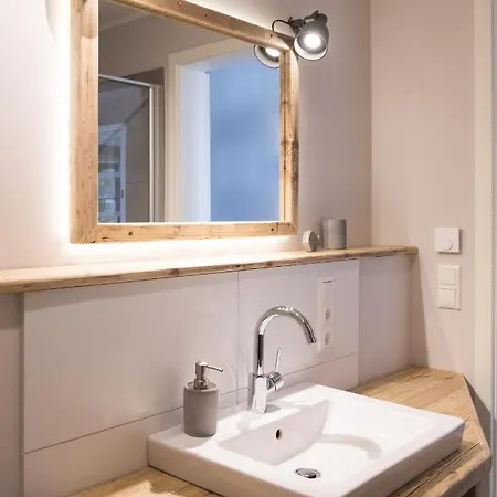 Gulfhof Dreybuelt Dreybuelt 3 Beene * Dornum